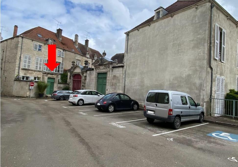Appartement Lumineux Avec Cour Chaumont  Exteriör bild