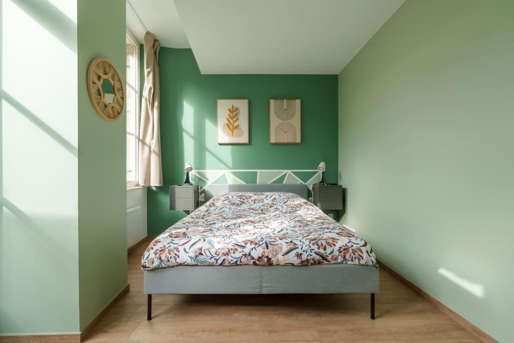 Appartement Lumineux Avec Cour Chaumont  Exteriör bild